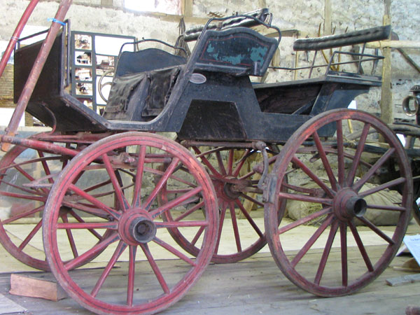La carriole à cheval (quatre roues)