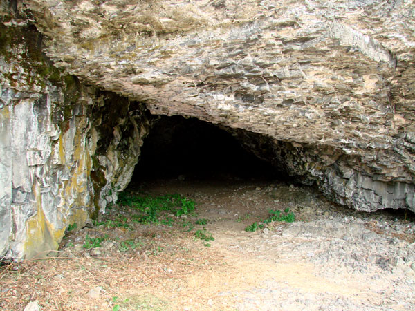 Les grottes sous basaltiques